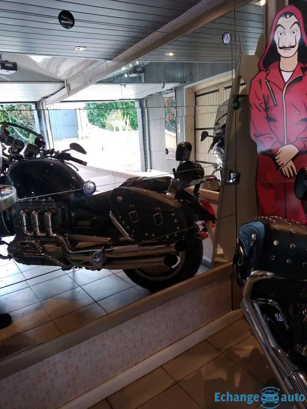 TRIUMPH ROCKET 3 ROADSTER Etat neuf