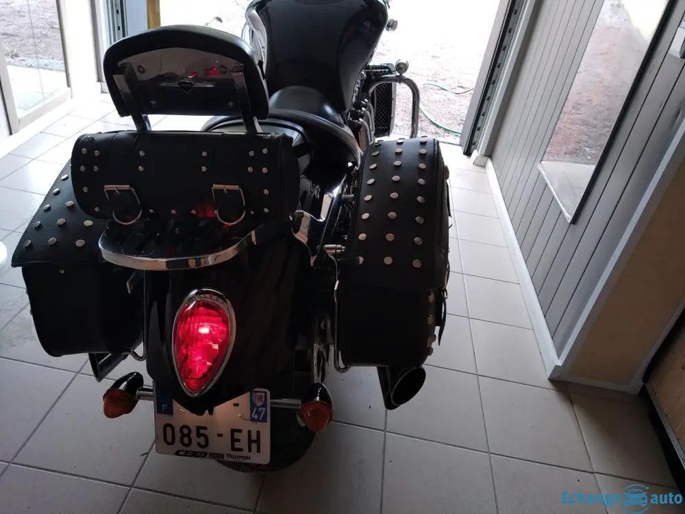 TRIUMPH ROCKET 3 ROADSTER Etat neuf