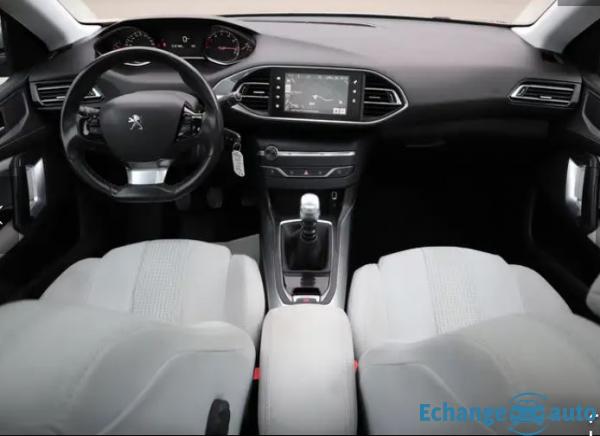 PEUGEOT 308 1.2 PureTech 131ch CAM/TOIPANO/CLIM/PDC/GPS/REGVIT/BLTH/JA/FULLED/GAR12MOIS