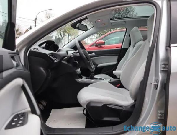 PEUGEOT 308 1.2 PureTech 131ch CAM/TOIPANO/CLIM/PDC/GPS/REGVIT/BLTH/JA/FULLED/GAR12MOIS
