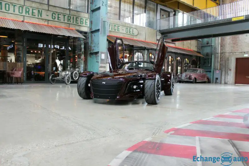 Donkervoort D8 GTO-JD70 Naked Carbon