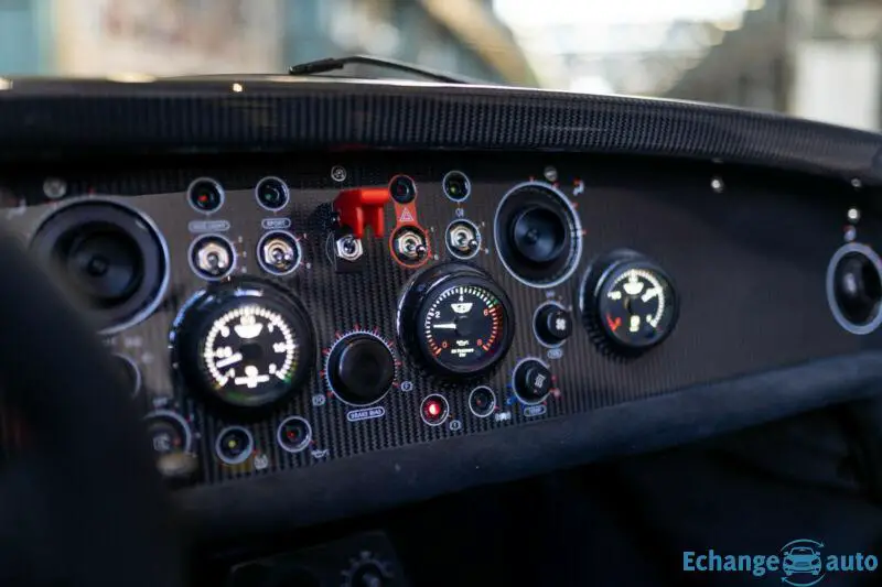 Donkervoort D8 GTO-JD70 Naked Carbon