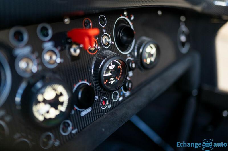 Donkervoort D8 GTO-JD70 Naked Carbon