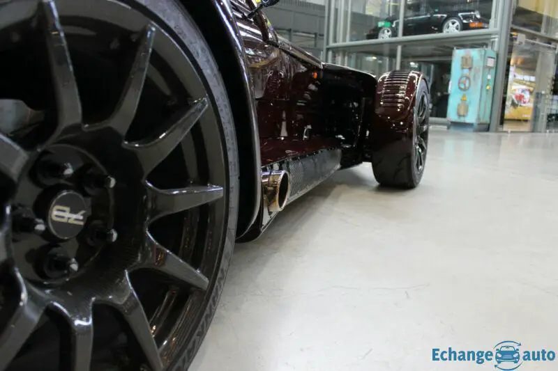 Donkervoort D8 GTO-JD70 Naked Carbon