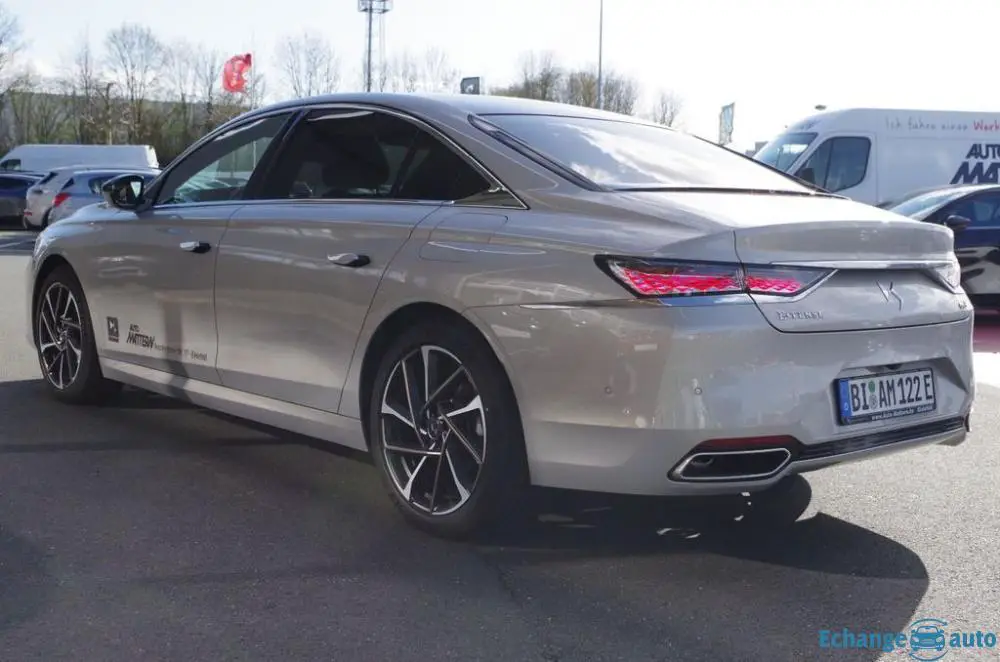 DS Automobiles DS9 Crossback E-Tense Rivoli +