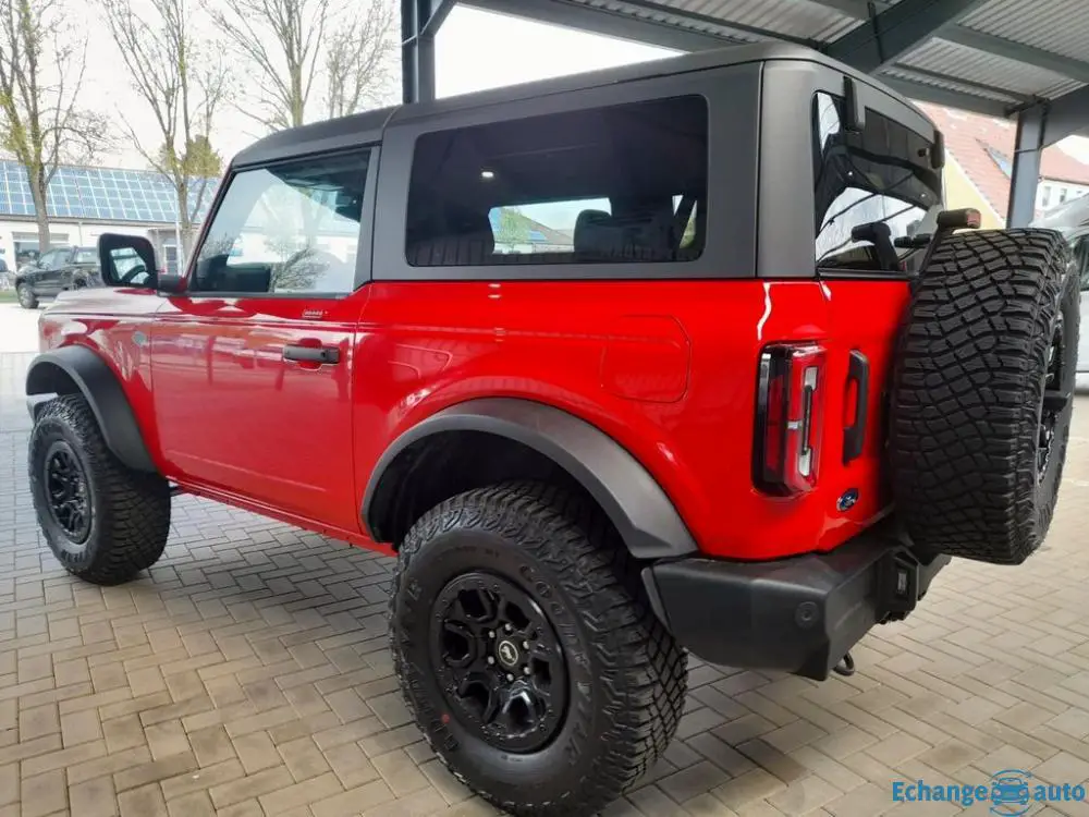 Ford Bronco Wildtrak 2