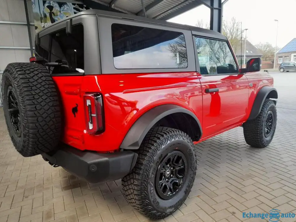 Ford Bronco Wildtrak 2