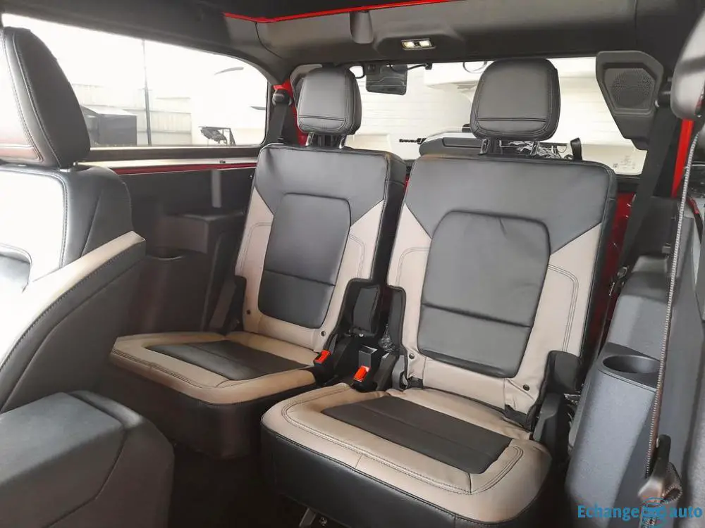 Ford Bronco Wildtrak 2