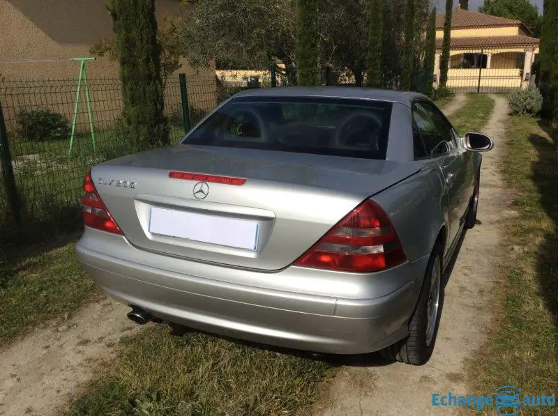 MERCEDES BENZ SLK POUR VOS LONGUES BALLADES