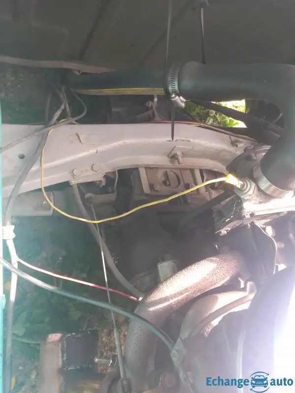 Renault Dauphine montée proto/troc  possible