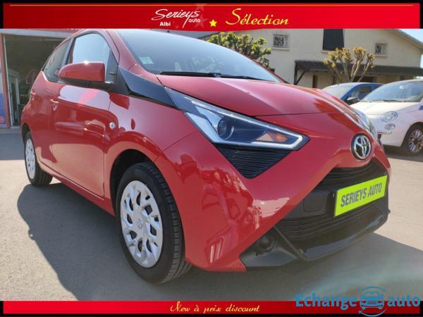 TOYOTA AYGO 1.0 VVT-i 72 X-Play Camera AR
