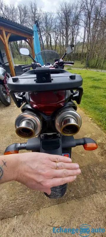 YAMAHA FZ6 S - équipée GT d'Origine