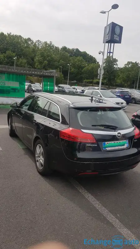 opel insigna tourer sport
