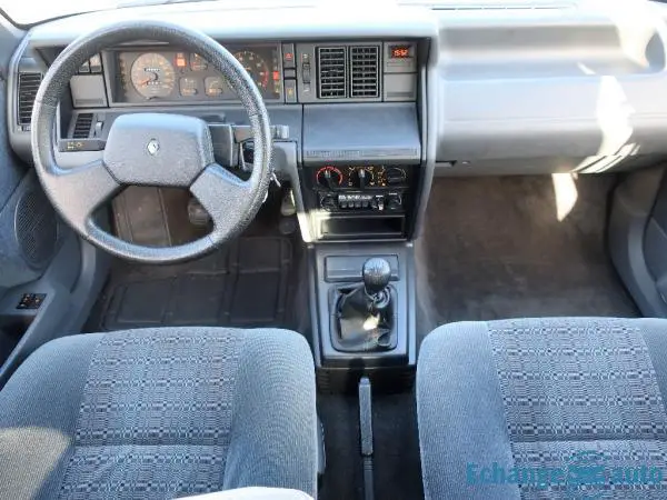 RENAULT R 21 TCe 95 GTS Manager 5p