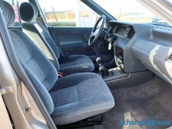 RENAULT R 21 TCe 95 GTS Manager 5p