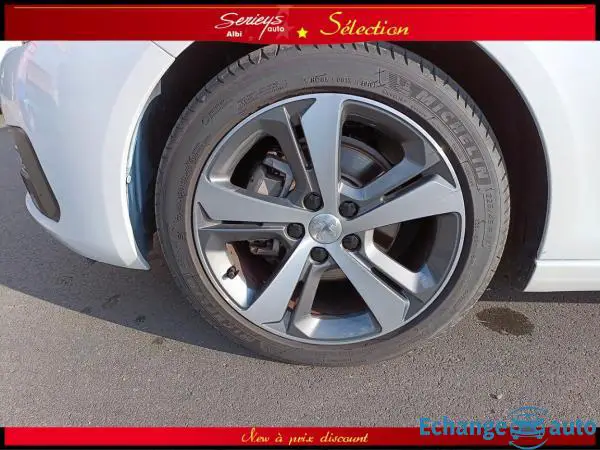 PEUGEOT 308 Allure BlueHDI 130 Camera AR+JA 17