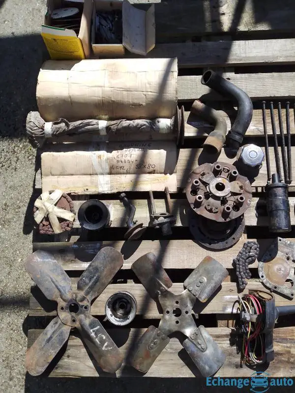 pièces Renault 4 cv /dauphine