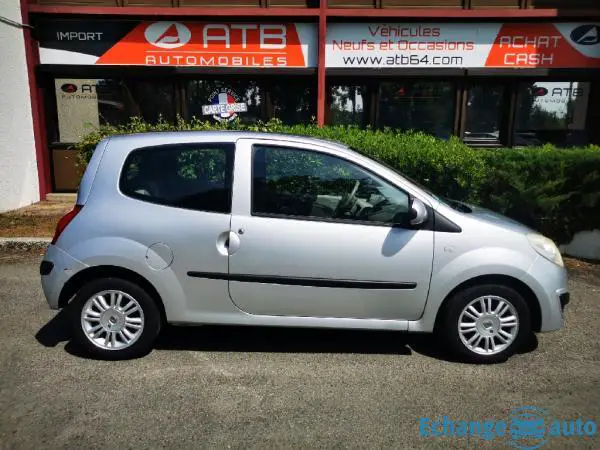 RENAULT TWINGO II 1.2 16v 75 eco2 Expression 