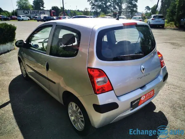 RENAULT TWINGO II 1.2 16v 75 eco2 Expression 