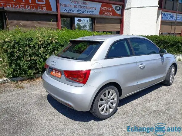 AUDI A1 1.6 TDI 105 Attraction 