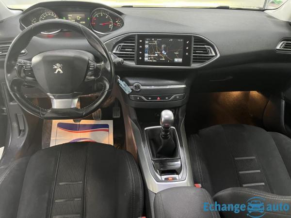PEUGEOT 308 1.6 e-HDi 115 ch  Allure