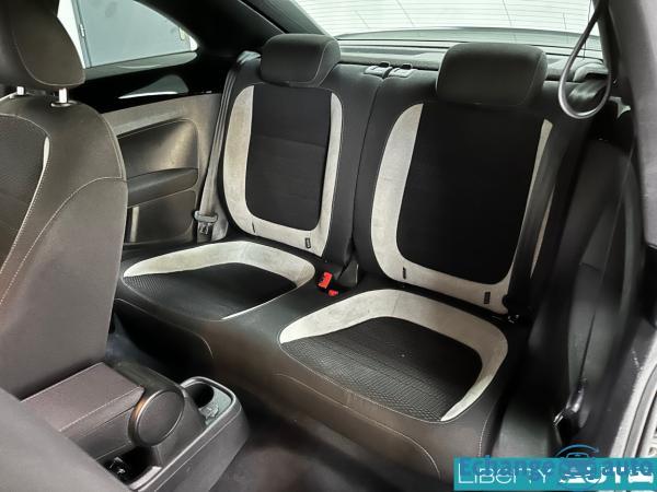 VOLKSWAGEN COCCINELLE 2.0 TDI 140 / SPORT / R LINE