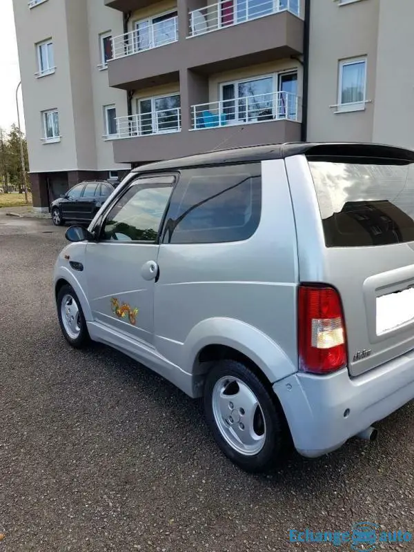 A donner Voiture sans permis ligier