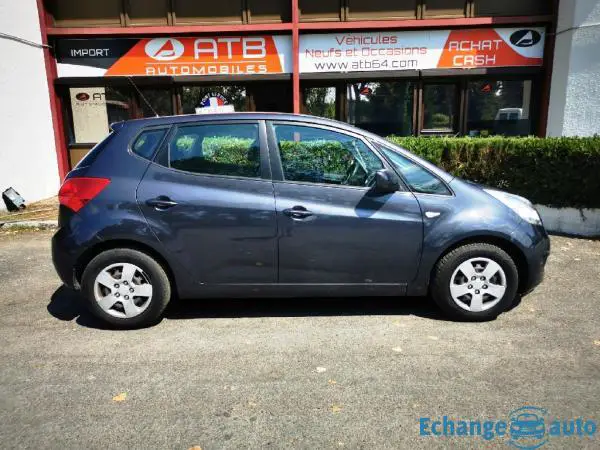 KIA VENGA 1.4 CRDi 90 ch Style 