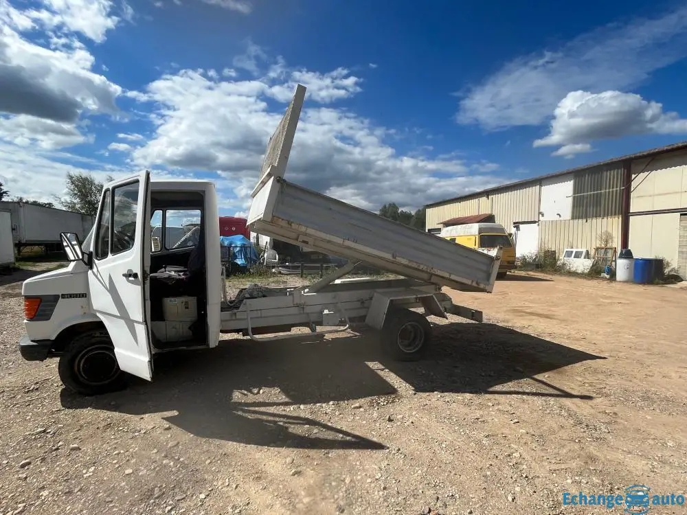 MERCEDES BENZ BEN 409D