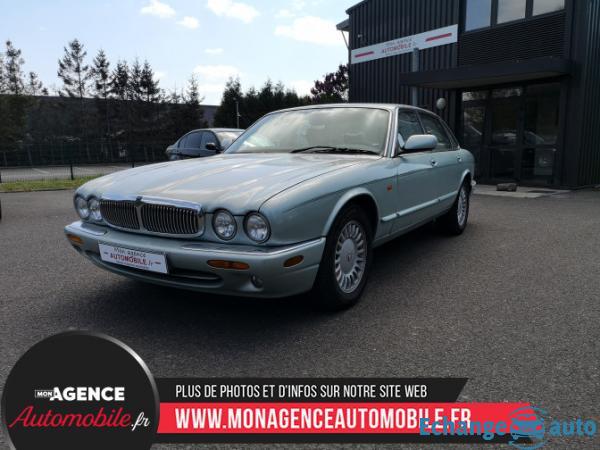 Jaguar XJ8 3.2 236cv BVA
