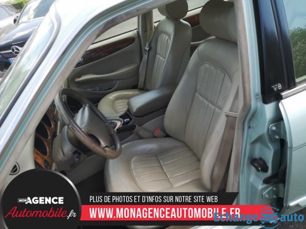 Jaguar XJ8 3.2 236cv BVA