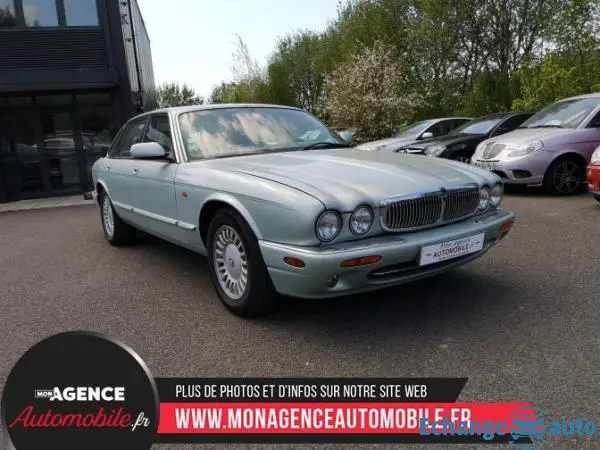 Jaguar XJ8 3.2 236cv BVA