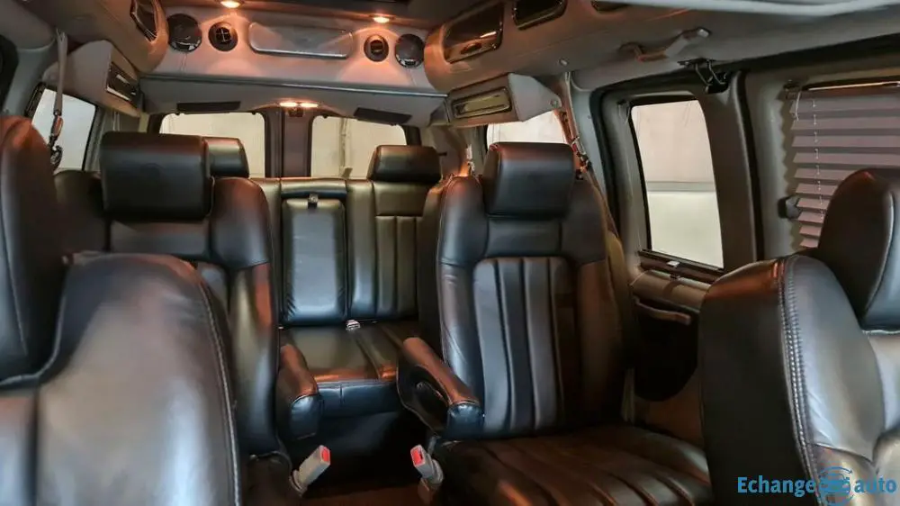 GMC Savana Explorer Limited SE Van 4x4 AWD 2,