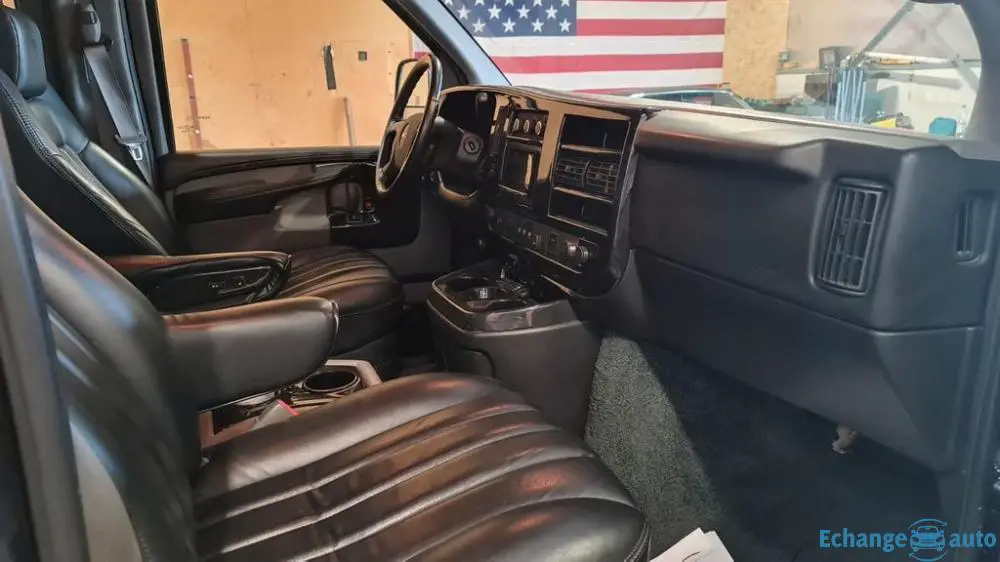 GMC Savana Explorer Limited SE Van 4x4 AWD 2,