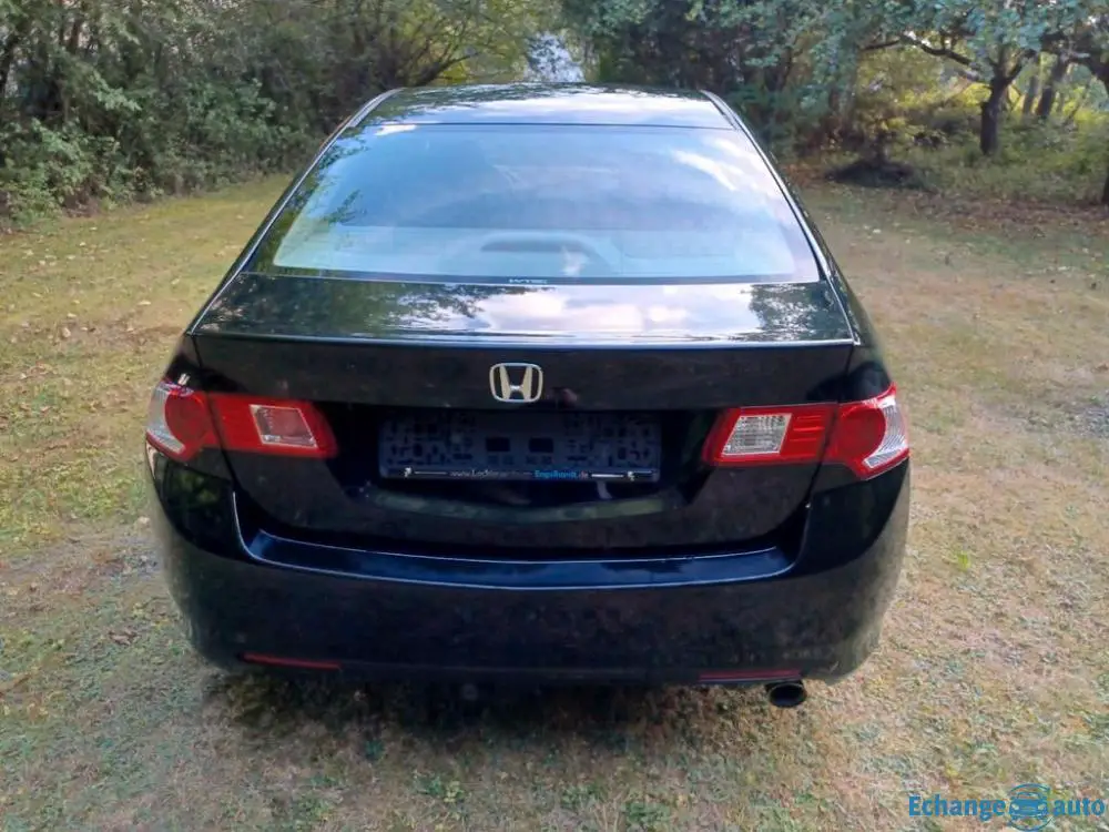 Honda Accord 2.0