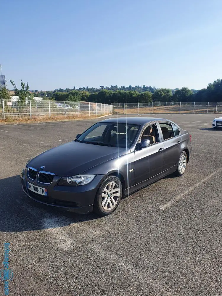 Bmw serie e90 318d 143ch edition