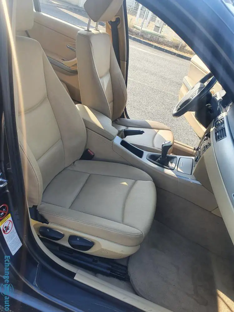 Bmw serie e90 318d 143ch edition