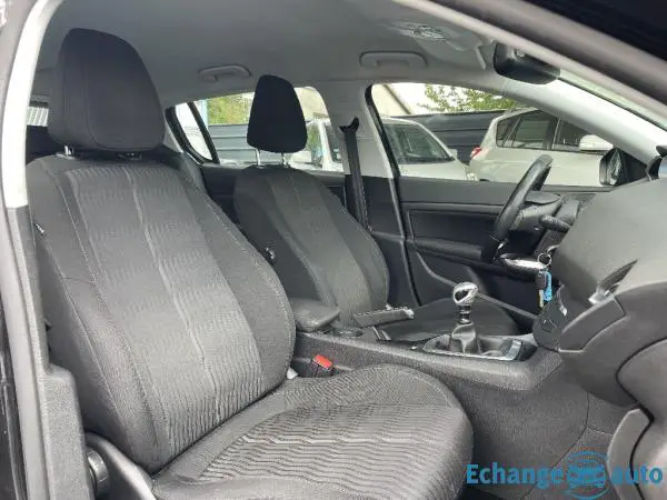 PEUGEOT 308 1.6 e-HDi 115ch FAP BVM6 Active