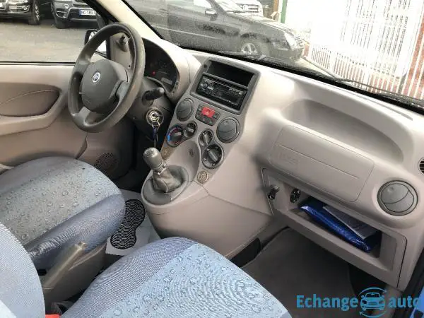 FIAT PANDA 1.1 8V Bella II