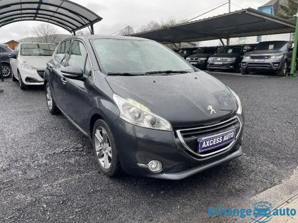 PEUGEOT 208 1.4 HDi 68ch Allure