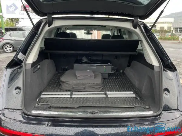 AUDI Q7 3.0 V6 TDI e-tron 373 Quattro Avus