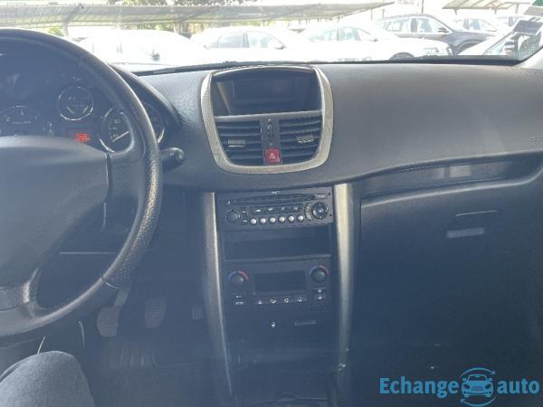 PEUGEOT 207 1.6 HDi 16V 90ch BLUE LION Premium