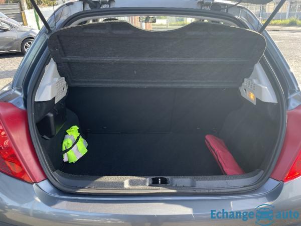 PEUGEOT 207 1.6 HDi 16V 90ch BLUE LION Premium