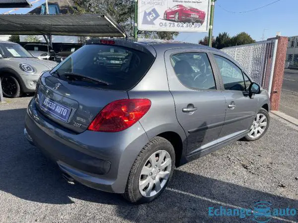 PEUGEOT 207 1.6 HDi 16V 90ch BLUE LION Premium