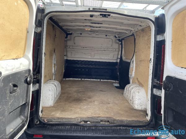 RENAULT TRAFIC FOURGON L1H1DCI 120