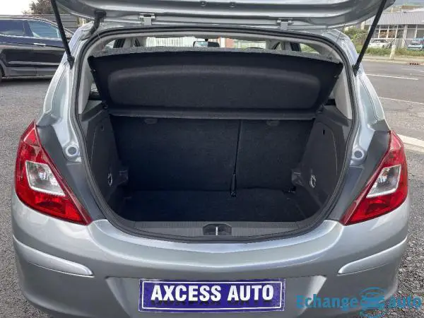 OPEL CORSA 1.3 CDTI - 90 Cosmo Easytronic