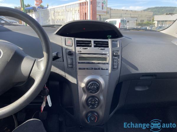 TOYOTA YARIS 1.0 - 69 VVT-i Confort Pack