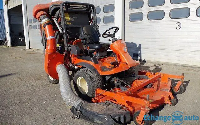 TONDEUSE 4x4 KUBOTA 3680 EC