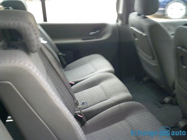 RENAULT ESPACE IV Espace 2.0 16V Authentique