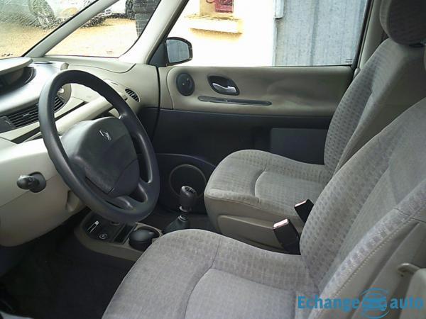 RENAULT ESPACE IV Espace 2.0 16V Authentique